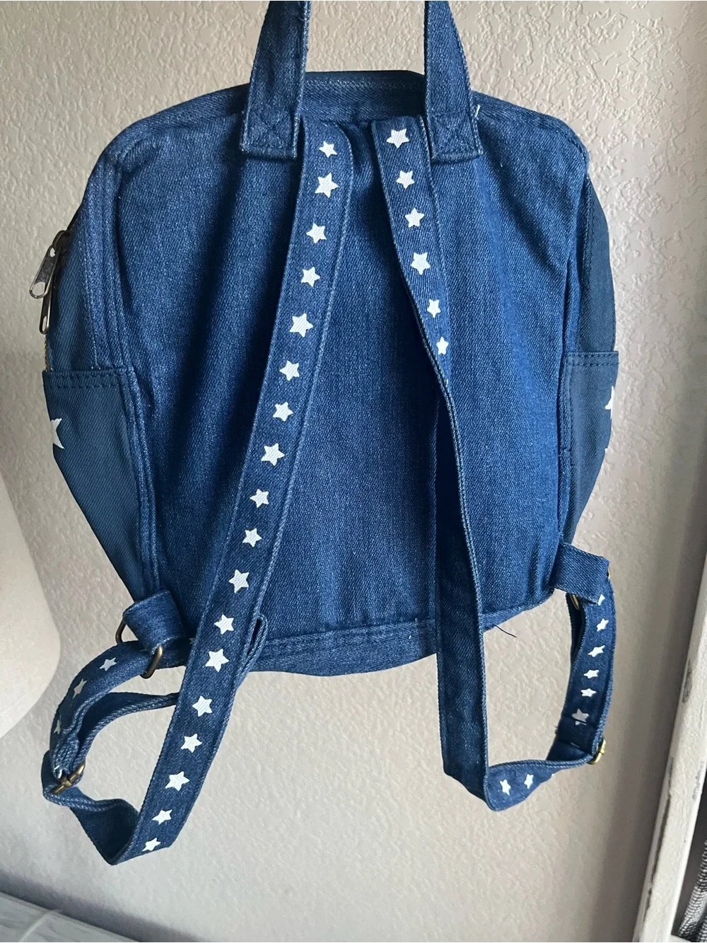 N/A stylish blue
